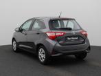 Toyota Yaris 1.5 Hybrid Active | ECC | Cam |, Te koop, Zilver of Grijs, 1050 kg, Stadsauto