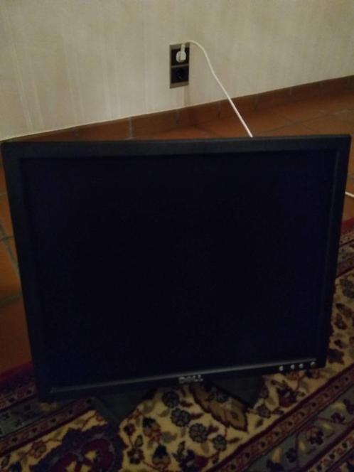 flatscreen monitor, Computers en Software, Monitoren, Zo goed als nieuw, Ophalen