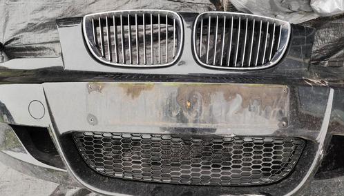 Bmw 1 serie e81 e87 onderdelen bumper, Autos : Pièces & Accessoires, Carrosserie & Tôlerie, Pare-chocs, BMW, Gauche, Droite, Enlèvement ou Envoi