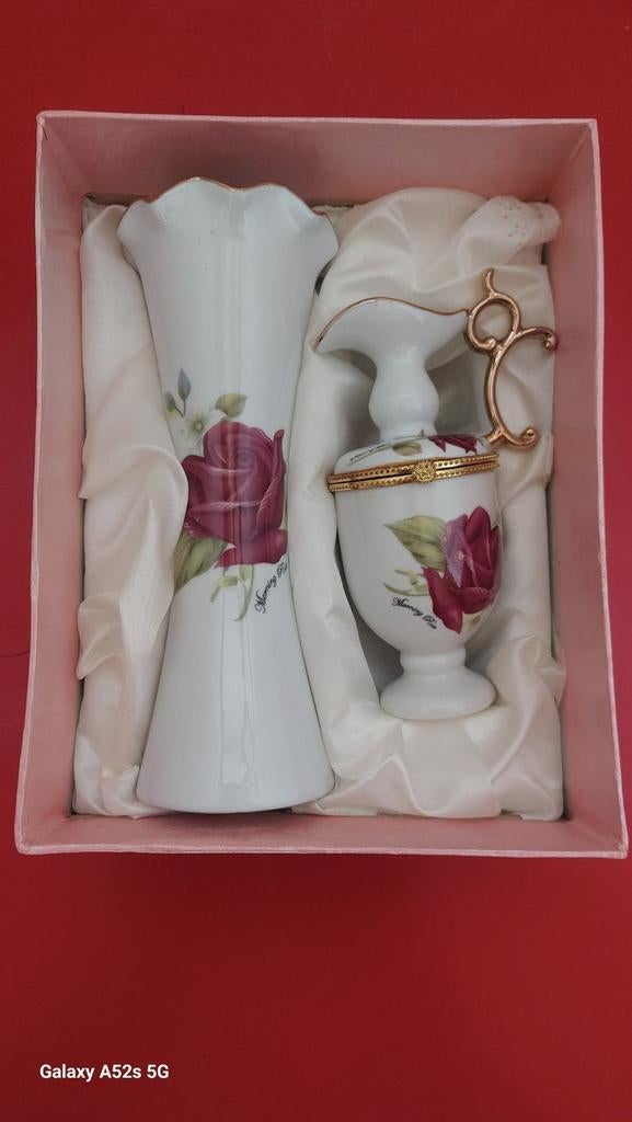 Morning Rose., Antiek en Kunst, Antiek | Porselein, Ophalen of Verzenden
