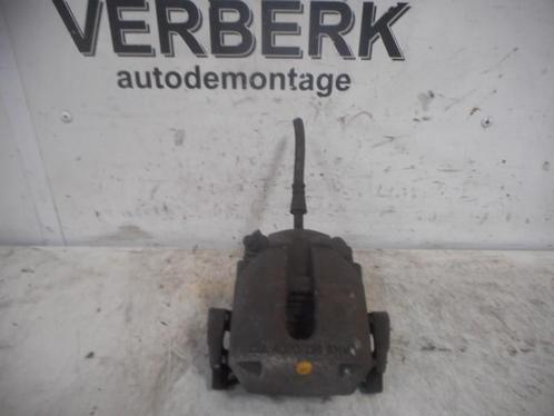REMKLAUW LINKS ACHTER BMW 5 serie (E39) (40), Auto-onderdelen, Remmen en Aandrijving, BMW, Gebruikt