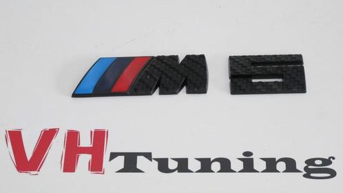 BMW M5 line 3D logo zelfklevend 13CM metaal carbon zwart, Auto diversen, Tuning en Styling, Ophalen