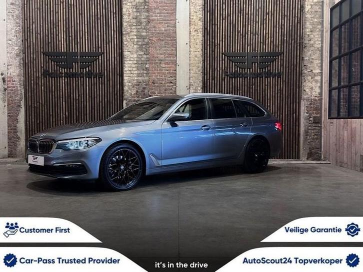 BMW 520 dA*AUT*X-DRIVE*190 pk*NAVI PRO*LED*PDC*, Auto's, BMW, Bedrijf, 5 Reeks, 4x4, ABS, Airbags, Airconditioning, Alarm, Boordcomputer