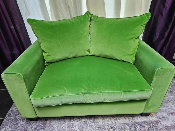 Groene en roze love seat, Huis en Inrichting, Zetels | Zetels en Chaises Longues, Gebruikt, Tweepersoons, Minder dan 150 cm, Hout