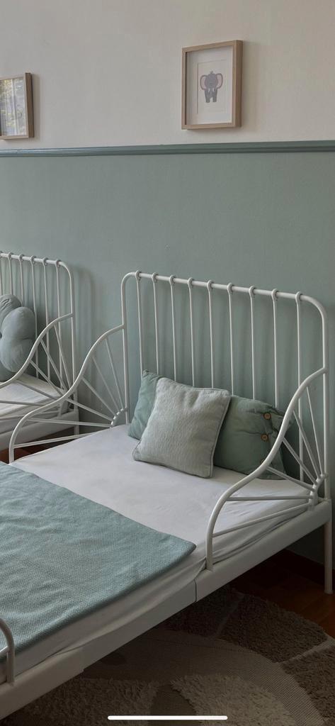 IKEA Minnen bed, Huis en Inrichting, Slaapkamer | Bedden, Zo goed als nieuw, Wit, Ophalen