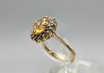 Gouden Vintage ring citrien en groene diamant. 2024/649, Handtassen en Accessoires, Antieke sieraden, Ophalen of Verzenden, Goud