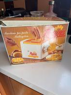 Pasta machine voor penne, Huis en Inrichting, Keuken | Keukenbenodigdheden, Ophalen of Verzenden