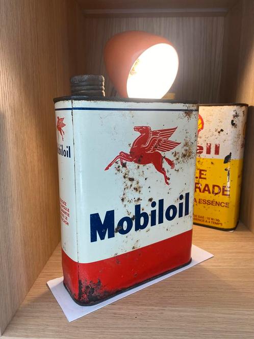 Bidon d'huile MOBIL vintage (Mobiloil), Collections, Boîte en métal, Comme neuf, Enlèvement