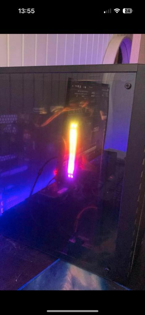 Pc, Computers en Software, Desktop Pc's, Zo goed als nieuw, SSD, Ophalen