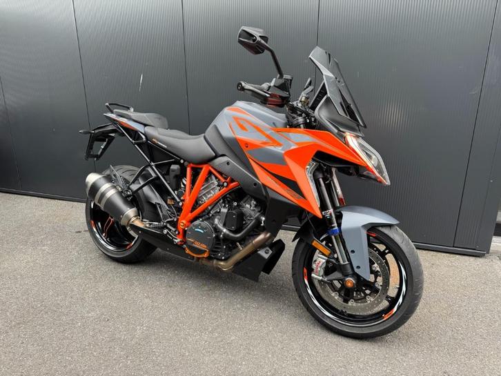 KTM - 1290 SUPER DUKE GT, Motoren, Motoren | KTM, Bedrijf, Toermotor, meer dan 35 kW, 2 cilinders, Motorrijbewijs A, ABS, Cruise Control