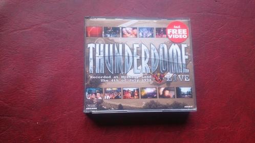 Thunderdome recorded at mystery land the 4th of joly 1998, CD & DVD, CD | Dance & House, Enlèvement ou Envoi