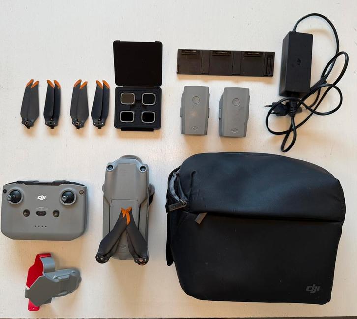 Dji Air2s fly more combo set drone, TV, Hi-fi & Vidéo, Drones, Comme neuf, Enlèvement ou Envoi