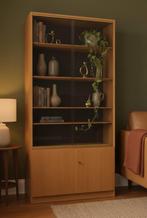 vintage vitrinekast vandenberghe pauvers, Huis en Inrichting, Kasten | Vitrinekasten, Ophalen