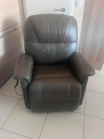 Relaxfauteuil Lift beschikbaar voor biedingen