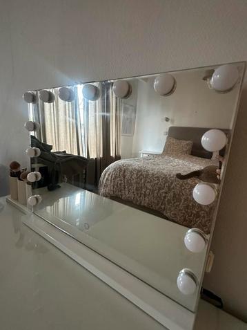 Miroir pour coiffeuse a vendre, Enlèvement, Neuf