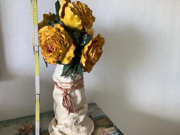 Keramieken bloemstuk, Enlèvement