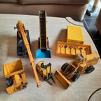 Dinky Toys , 6 stuks , ineens te koop ., Hobby en Vrije tijd, Modelauto's | 1:50, Ophalen of Verzenden, Gebruikt, Hijskraan, Tractor of Landbouw