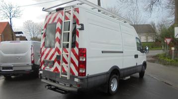 IVECO DAILY 50C17 3.0D - L3H2 - TREKHAAK - IMPERIAAL - GARAN, Auto's, Bestelwagens en Lichte vracht, Euro 5, Achterwielaandrijving