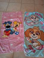 3 Kleine handdoekjes, 120 op 60 cm, skay, frozen, Ophalen, Zo goed als nieuw