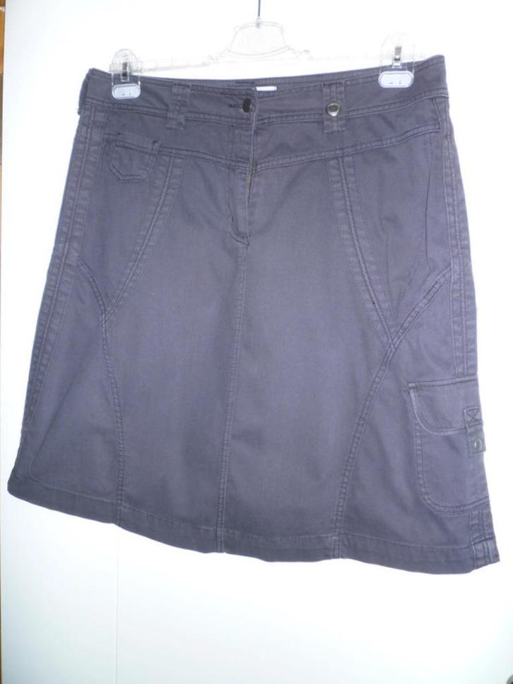 Grijze jeansrok Liberty Island maat 44, Kleding | Dames, Rokken, Zo goed als nieuw, Maat 42/44 (L), Grijs, Knielengte, Ophalen of Verzenden