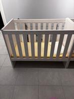 Babybedje, Kinderen en Baby's, Kinderkamer | Bedden, Ophalen, Matras