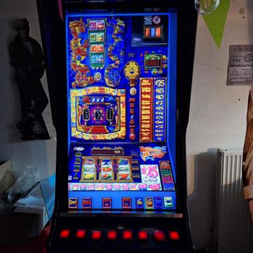 MFME digitale gokkast/Arcadekast in vintage Barcrest kast beschikbaar voor biedingen