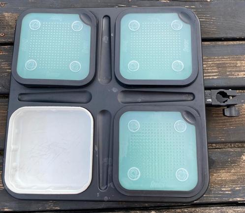 Aastafel met 4 bakjes, Watersport en Boten, Hengelsport | Karpervissen, Gebruikt, Complete set, Ophalen