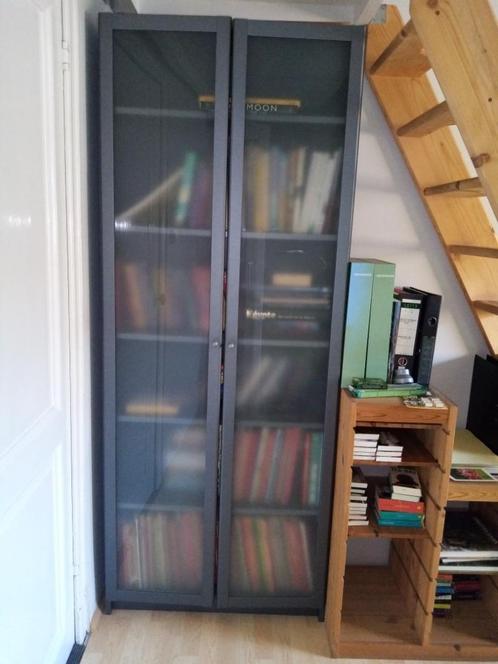 Boekenkast, Huis en Inrichting, Kasten | Boekenkasten, Zo goed als nieuw, 50 tot 100 cm, 150 tot 200 cm, 25 tot 50 cm, Met deur(en)