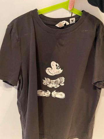 T-shirt Disney  beschikbaar voor biedingen