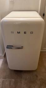 Smeg koelkast, Elektronische apparatuur, Koelkasten en IJskasten, Gebruikt, 100 tot 150 liter, 45 tot 60 cm, Met vriesvak
