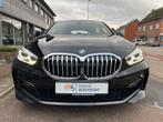 BMW 118 5drs + M-pakket + Automaat + Panoramisch dak + LED, Auto's, 118 g/km, Gebruikt, Zwart, Bedrijf