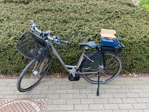 DIAMOND damesfiets, lichtgrijs met elektrische ondersteuning, Fietsen en Brommers, Elektrische fietsen, Gebruikt, Overige merken