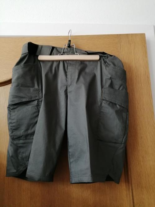 short homme gris foncé, Kleding | Heren, Broeken en Pantalons, Nieuw, Overige maten, Grijs, Ophalen of Verzenden
