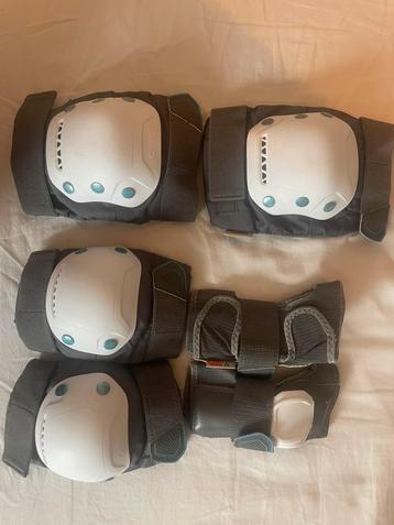 Hand, knie, eleboog bescherming oxelo beschikbaar voor biedingen