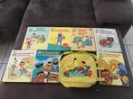 7 boeken Sesamstraat + lunchbox., Ophalen of Verzenden, Voorleesboek