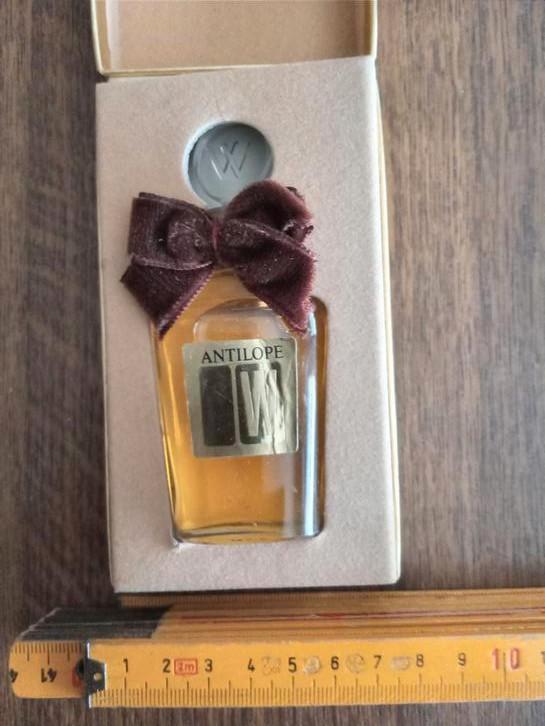 1 x retro parfum Antilop Weil Paris 30 ml, Verzamelen, Parfumverzamelingen, Zo goed als nieuw, Parfumfles, Verzenden