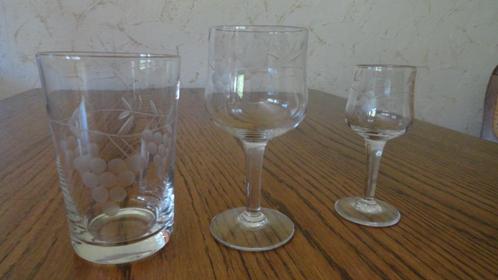 Vintage geslepen glazen, Verzamelen, Glas en Drinkglazen, Ophalen