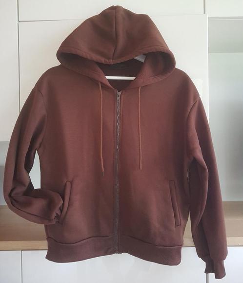 Bruine hoodie met rits maat M Truien en Vesten 2dehands