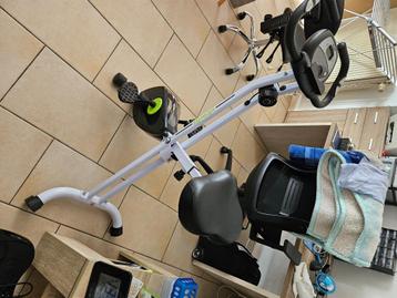 Hometrainer Virtufit - inklapbaar beschikbaar voor biedingen