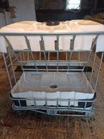 Hooiruif voor in de weide of paddock, Dieren en Toebehoren