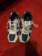 Basketbal 44, Sport en Fitness, Ophalen of Verzenden, Gebruikt, Hardloopschoenen