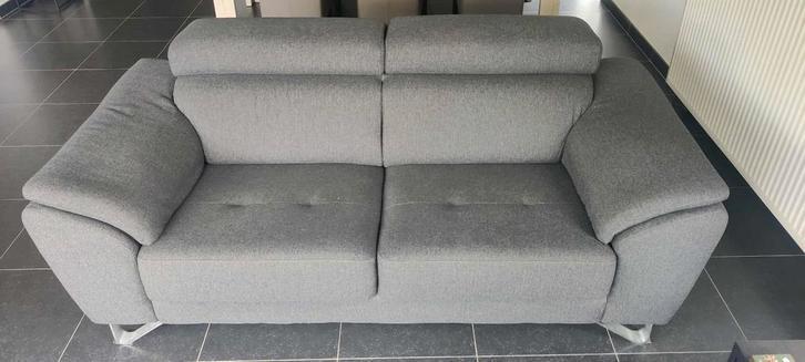 2 Zetels van Deba meubelen, Huis en Inrichting, Zetels | Zetels, Ophalen