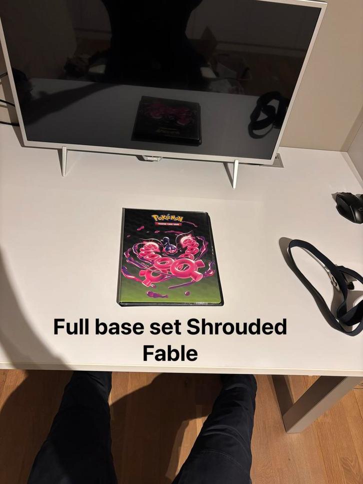 Kit de base complet Pokémon - Shrouded Fable avec accessoire, Hobby & Loisirs créatifs, Jeux de cartes à collectionner | Pokémon