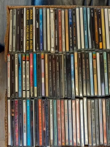 2 bananendozen internationale hitcd 1€ per cd beschikbaar voor biedingen