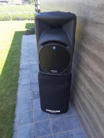 Mackie SRM 450 V1 met beschermhoezen beschikbaar voor biedingen