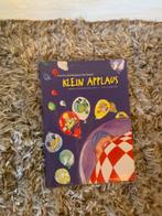 Boek “Klein Applaus", Boeken, Zo goed als nieuw, Ophalen, Muziek