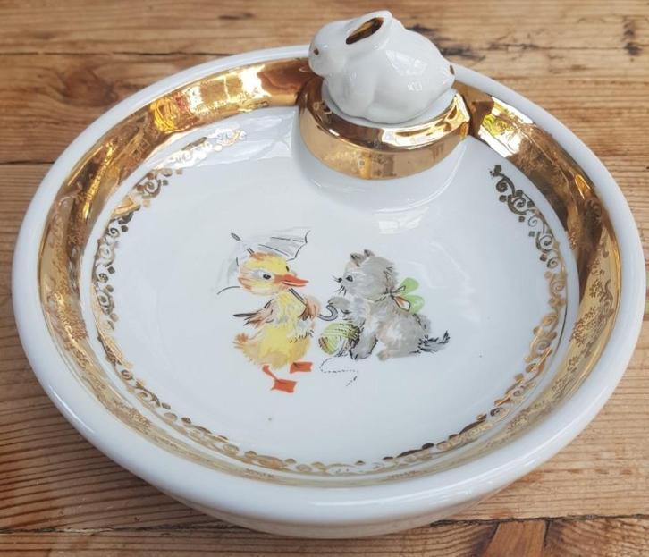 Frans brocante kinder warmhoud bordje met kuikentje & kitten, Antiek en Kunst, Curiosa en Brocante, Ophalen of Verzenden