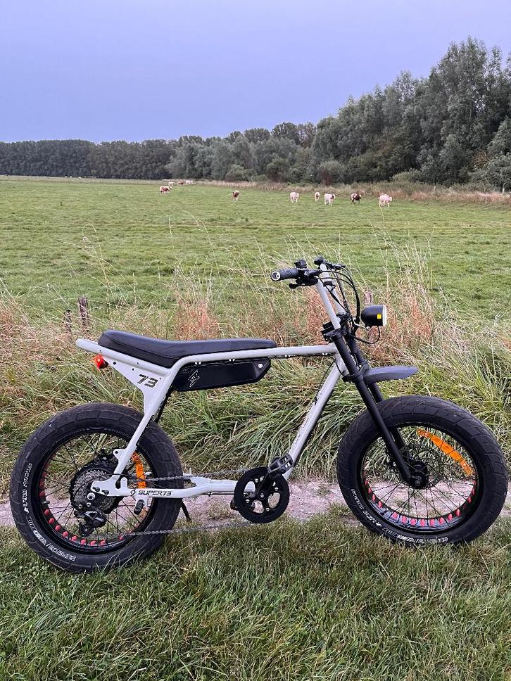 Super73 ZX fatbike moon rock gray, Fietsen en Brommers, Elektrische fietsen, Zo goed als nieuw, Ophalen