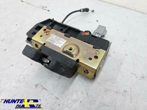 Achterklep slotmechanisme Volvo XC90 I ('02-'14) 30649103, Auto-onderdelen, Klein materiaal, Volvo, Gebruikt, Ophalen of Verzenden