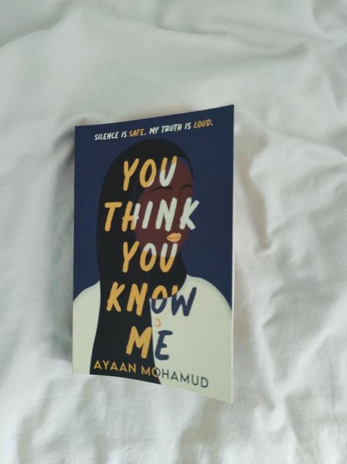 You think you know me -book-, Livres, Langue | Anglais, Neuf, Enlèvement ou Envoi